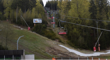 Imagen de vista previa de la cámara web The ski resort Špindlerův Mlýn - Hromovka